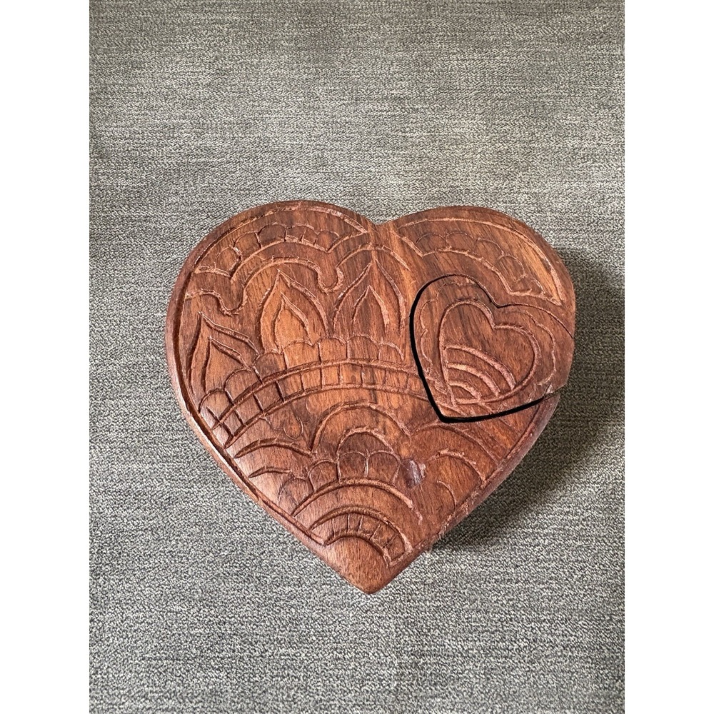 Hand Carved Matr Boomie Wood Wooden Heart Shaped Puzzle Box 3 Pieces Made India
